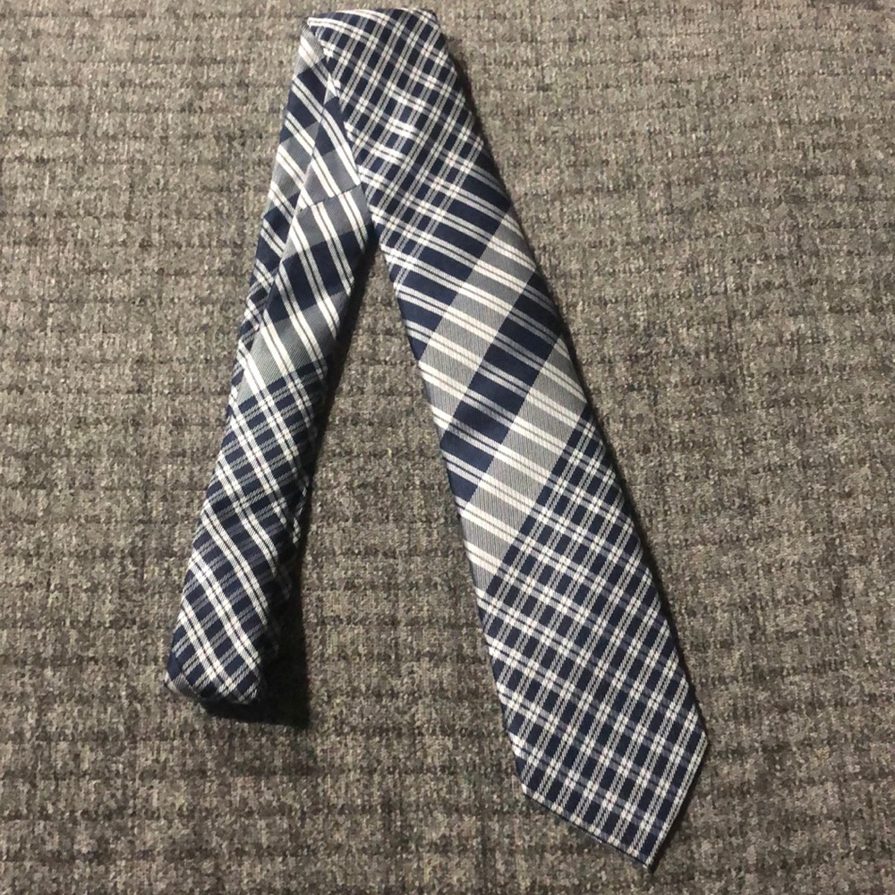 NWT Tommy Hilfiger Tie